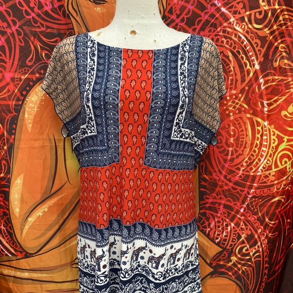 🍁378-Together We Are Better 🙏~Majestic Elephants Necklace & Blouse - Picture 7 of 7